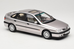 Renault Laguna V6 3.0 Baccara Opal Grey Otto 1:18 OT1185 Hars — afbeelding 4 van 6