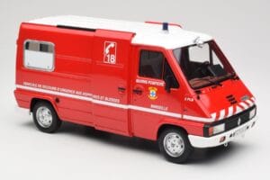 Renault Master T30 VSAB Brandweer Rood Otto 1:18 OT1107 Hars — afbeelding 4 van 6
