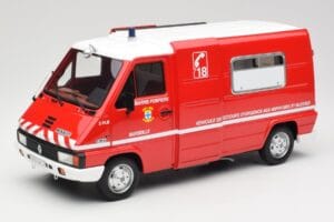 Renault Master T30 VSAB Brandweer Rood Otto 1:18 OT1107 Hars