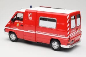Renault Master T30 VSAB Brandweer Rood Otto 1:18 OT1107 Hars — afbeelding 5 van 6