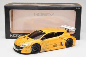 Renault Megane Trophy Showcar Geel Eurocup Megane Trophy 2011 Norev 1:18 185109 Metaal — afbeelding 8 van 8