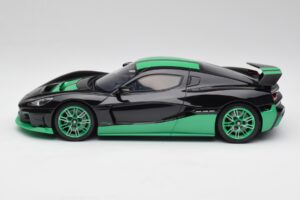 Rimac Nevera Record Monochrome Zwart GT Spirit 1:18 GT916 Hars — afbeelding 3 van 6