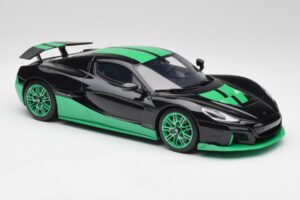 Rimac Nevera Record Monochrome Zwart GT Spirit 1:18 GT916 Hars — afbeelding 4 van 6