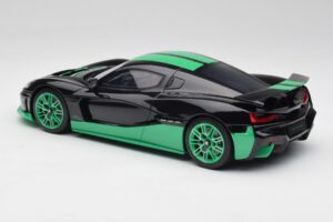 Rimac Nevera Record Monochrome Zwart GT Spirit 1:18 GT916 Hars — afbeelding 5 van 6