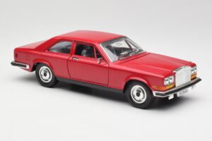 Rolls-Royce Camargue Rood Bburago 1:22 3001 Metaal — afbeelding 6 van 8