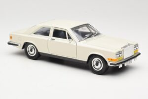 Rolls-Royce Camargue Wit Bburago 1:22 3001-M1 Metaal — afbeelding 6 van 8