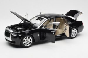 Rolls-Royce Ghost Zwart & Zilver Kyosho 1:18 008802BKS2 Metaal — afbeelding 2 van 8