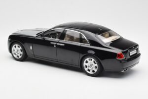 Rolls-Royce Ghost Zwart & Zilver Kyosho 1:18 008802BKS2 Metaal — afbeelding 7 van 8