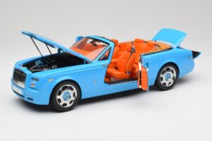 Rolls-Royce Phantom Drophead Coupe Powder Blauw Kyosho 1:18 08871BL Metaal — afbeelding 2 van 10