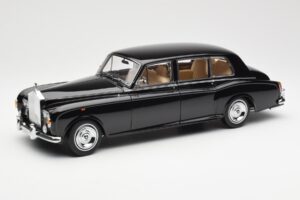 Rolls-Royce Phantom VI EWB Zwart Kyosho 1:18 08905BK Metaal