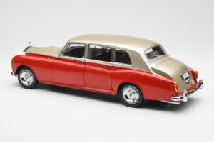 Rolls-Royce Phantom VI Rood Lichtbeige Kyosho 1:18 08905RLB Metaal — afbeelding 7 van 8