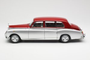 Rolls-Royce Phantom VI Zilver Rood Kyosho 1:18 08905SR Metaal — afbeelding 4 van 8