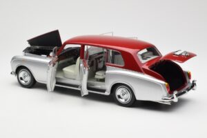 Rolls-Royce Phantom VI Zilver Rood Kyosho 1:18 08905SR Metaal — afbeelding 5 van 8