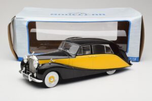 Rolls-Royce Silver Wraith Empress by Hooper Zwart & Geel MCG 1:18 MCG18066 Metaal — afbeelding 6 van 6