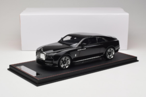 Rolls-Royce Spectre Zwart Df Model 1:18 REMC017 Hars — afbeelding 6 van 6