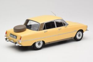 Rover 3500 V8 P6 Crème MCG 1:18 MCG18046 Metaal — afbeelding 2 van 6