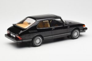 Saab 900 Turbo Zwart MCG 1:18 MCG18338 Metaal — afbeelding 2 van 6