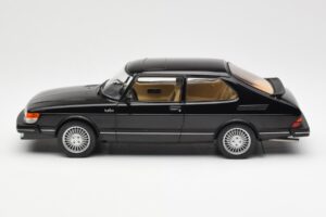 Saab 900 Turbo Zwart MCG 1:18 MCG18338 Metaal — afbeelding 3 van 6