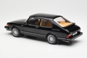 Saab 900 Turbo Zwart MCG 1:18 MCG18338 Metaal — afbeelding 5 van 6