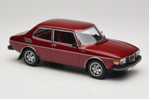 Saab 99 EMS Metallic Rood MCG 1:18 MCG18441 Metaal — afbeelding 4 van 6