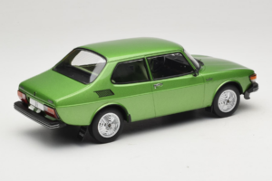 Saab 99 Metallic Groen MCG 1:18 MCG18440 Metaal — afbeelding 2 van 6