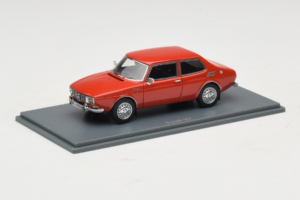 Saab 99 Toreador Red NEO 1:43 NEO43018 Hars — afbeelding 2 van 4