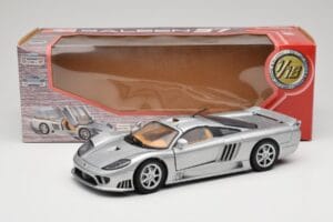 Saleen S7 Zilver Motormax 1:18 73117 Metaal — afbeelding 8 van 8
