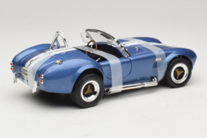 Shelby Cobra 427 S/C Blauw Witte Streep Road Signature 1:18 92058-P2 Metaal — afbeelding 2 van 6
