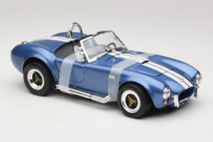 Shelby Cobra 427 S/C Blauw Witte Streep Road Signature 1:18 92058-P2 Metaal — afbeelding 4 van 6