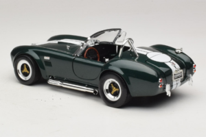 Shelby Cobra 427 S/C Donkergroen Witte Strepen Road Signature 1:18 92058-P1 Metaal — afbeelding 7 van 8