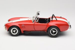 Shelby Cobra 427 S/C Guardsman Red ERTL 1:18 7369 Metaal — afbeelding 4 van 8