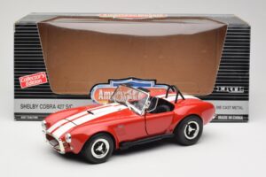 Shelby Cobra 427 S/C Guardsman Red ERTL 1:18 7369 Metaal — afbeelding 8 van 8