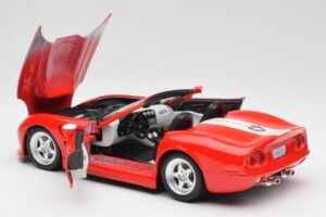 Shelby Series 1 Cabriolet Rood Bburago 1:18 3353 Metaal — afbeelding 5 van 8