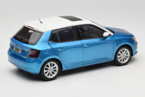 Skoda Fabia Mk3 Blauw OEM 1:18 ZSF000004BLA Metaal — afbeelding 3 van 8