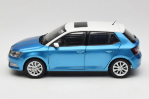 Skoda Fabia Mk3 Blauw OEM 1:18 ZSF000004BLA Metaal — afbeelding 4 van 8