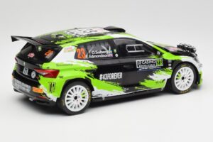 Skoda Fabia Rally2 #23 O. Solberg / E. Edmondson Rally Monte Carlo 2023 IXO 1:18 18RMC155A Metaal — afbeelding 2 van 6