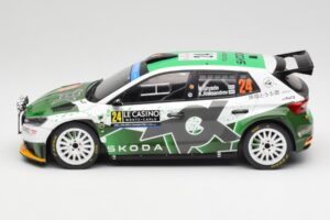 Skoda Fabia Rally2 #24 N. Gryazin / K. Aleksandrov Rally Monte Carlo 2023 IXO 1:18 18RMC155B Metaal — afbeelding 3 van 6