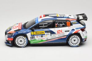 Skoda Fabia Rally2 #10 S. Wagner / G. Winter Barum Czech Rally Zlín 2024 IXO 1:18 18RMC221 Metaal — afbeelding 3 van 6