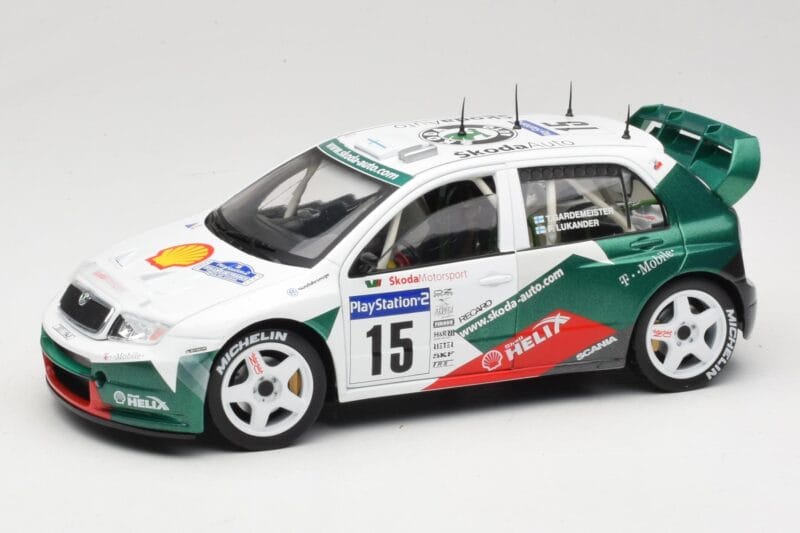 Skoda Fabia WRC #15 T. Gardemeister / P. Lukander WRC 1999 Solido 1:18 90457 Metaal