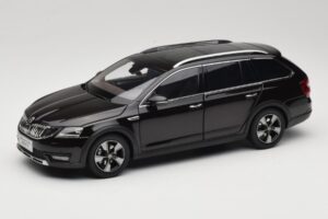 Skoda Octavia Mk4 Combi Bruin Paudi Model 1:18 ZMR000005BRA Metaal