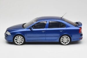 Skoda Octavia RS 1Z Race Blue Metallic Otto 1:18 OT478 Hars — afbeelding 3 van 6