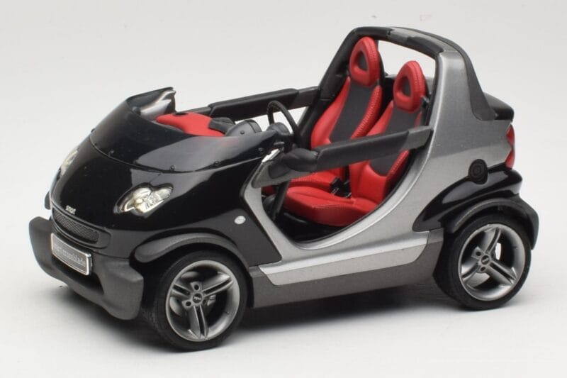 Smart Crossblade 450 Zwart Minichamps 1:18 0013440V001C02Q00 Metaal