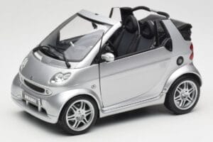 Smart Fortwo W450 Brabus Cabrio Zilver Dealer Editie Kyosho 1:18 0017769V001C05Q00 Metaal