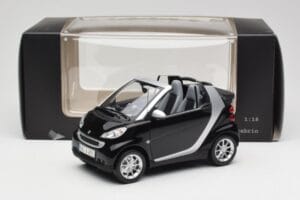Smart Fortwo Cabrio W451 Zwart & Zilver Minichamps 1:18 Q0022566V001C18Q00 Metaal — afbeelding 8 van 8