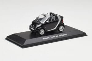 Smart Fortwo Cabrio Diep Zwart Minichamps 1:43 Q0022561V001C18Q00 Metaal — afbeelding 2 van 4