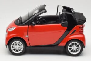 Smart Fortwo W451 Cabrio Rood Zwart Minichamps 1:18 150036333 Metaal — afbeelding 4 van 8
