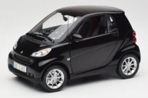 Smart Fortwo Coupé W451 Deep Zwart Minichamps 1:18 Q0022563V001C02Q00 Metaal