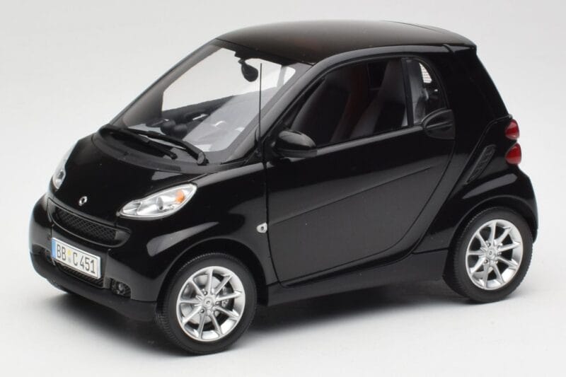 Smart Fortwo Coupé W451 Deep Zwart Minichamps 1:18 Q0022563V001C02Q00 Metaal