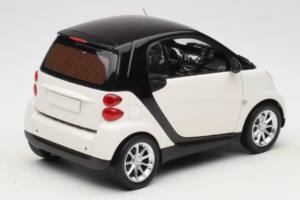 Smart Fortwo 451 Coupe Wit Zwart Minichamps 1:18 150036302 Metaal — afbeelding 3 van 8
