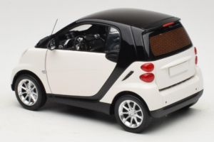 Smart Fortwo 451 Coupe Wit Zwart Minichamps 1:18 150036302 Metaal — afbeelding 7 van 8